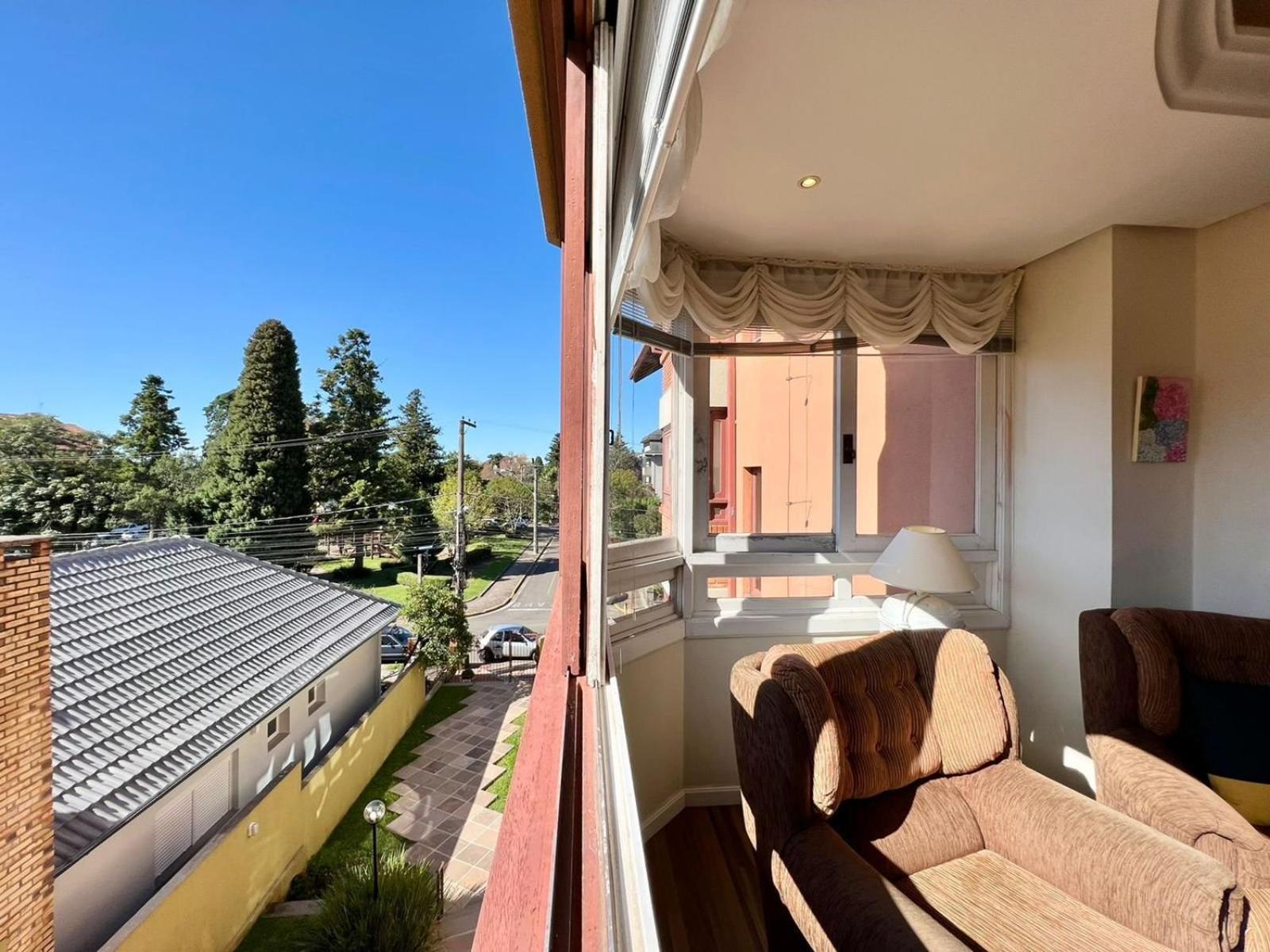 2 500mts Da Rua Coberta Maximo Massotti Apartamento Gramado