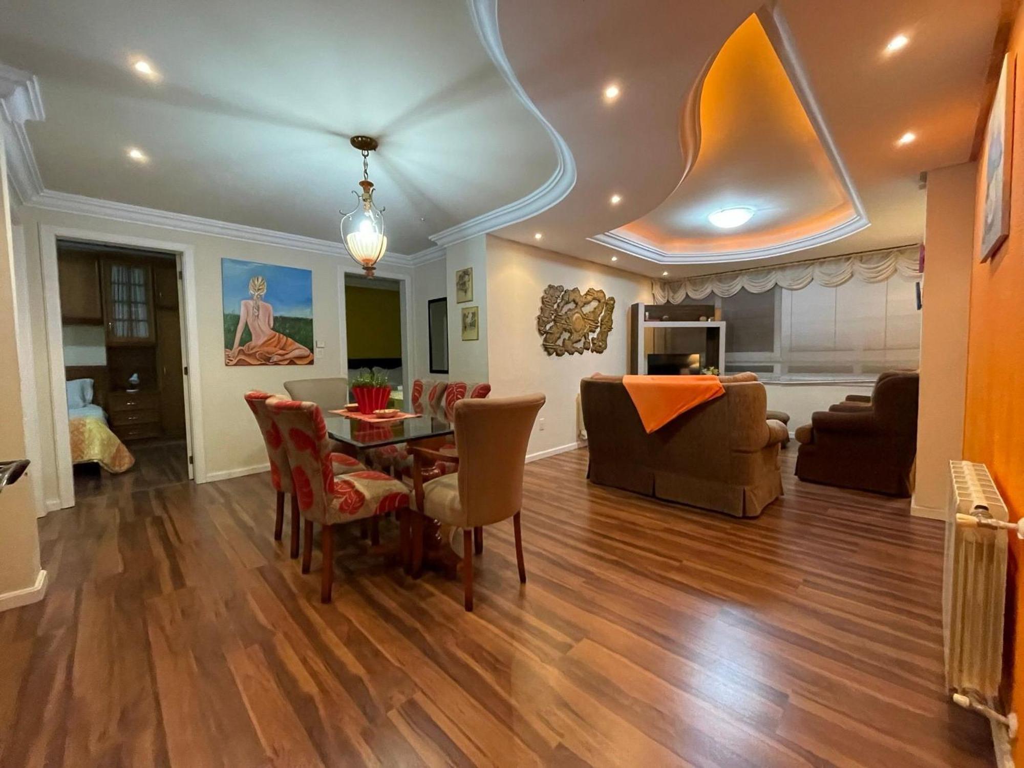 Apartamento 2 500mts Da Rua Coberta Maximo Massotti *